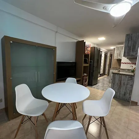 Loma - Wifi, Centro A 200 Metros, Playa A 850 Metros, Nuevo, Tiendas A Menos De 5 Minutos Torremolinos